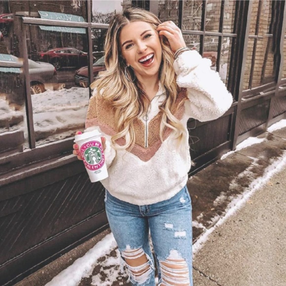 Half Zip Sherpa Teddy Pullover - Picture 6 of 6